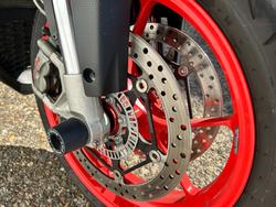 2016 Aprilia RSV4 RR Black