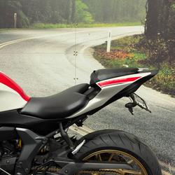 2021 Yamaha YZF-R7LA Blue / White