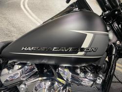 2023 HARLEY-DAVIDSON FXBR BREAKOUT (117) Black