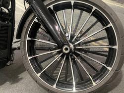 2023 HARLEY-DAVIDSON FXBR BREAKOUT (117) Black