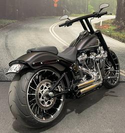 2023 HARLEY-DAVIDSON FXBR BREAKOUT (117) Black