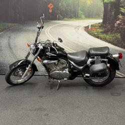 2009 Suzuki VL250 (LC250 INTRUDER) Black