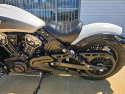 2021 INDIAN SCOUT BOBBER White