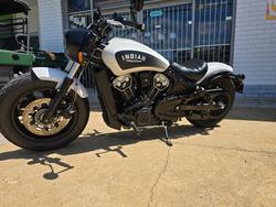 2021 INDIAN SCOUT BOBBER White