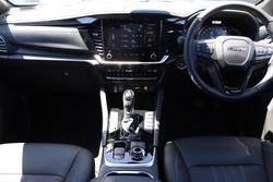 2025 Isuzu MU-X LS-T