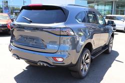 2025 Isuzu MU-X LS-T