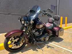 2022 Harley-Davidson Road King Special 114 (FLHRXS) Touring Maroon