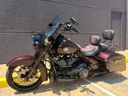 2022 Harley-Davidson Road King Special 114 (FLHRXS) Touring Maroon