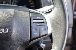 2015 Isuzu D-MAX LS-M