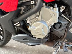 2016 BMW Motorrad S 1000 XR RED