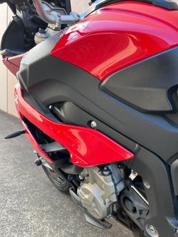 2016 BMW Motorrad S 1000 XR RED