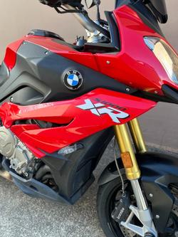 2016 BMW Motorrad S 1000 XR RED