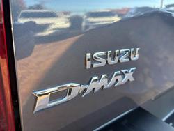 2026 Isuzu D-MAX X-RIDER