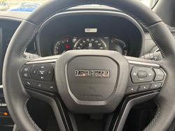 2025 Isuzu MU-X LS-T