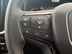 2025 Isuzu MU-X LS-T