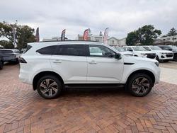 2025 Isuzu MU-X LS-T