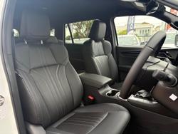 2026 Isuzu MU-X LS-T