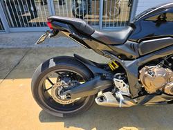 2021 HONDA CBR650R Black
