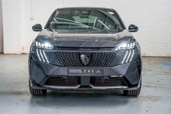 2024 Peugeot E-3008 GT Premium