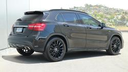 2019 Mercedes-Benz GLA-Class GLA180 X156 Cosmos Black