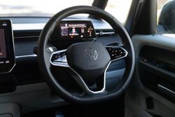 2025 Volkswagen ID. Buzz Pro BEV560