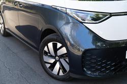 2025 Volkswagen ID. Buzz Pro BEV560