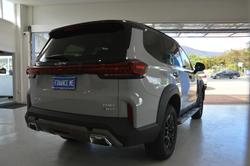 2025 LDV D90 Executive