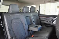 2025 LDV D90 Executive