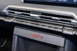 2025 LDV Terron 9 Evolve