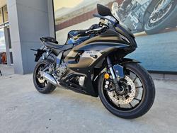 2025 Yamaha YZF-R7LA GREY