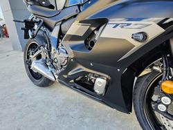 2025 Yamaha YZF-R7LA GREY