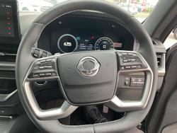 2025 KGM Rexton Advance