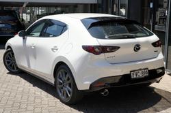 2025 Mazda 3 G20 Touring