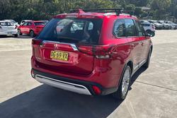 2020 Mitsubishi Outlander ES