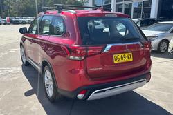 2020 Mitsubishi Outlander ES