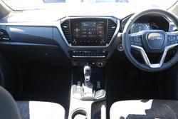 2025 Isuzu D-MAX LS-U