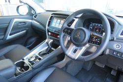 2024 Mitsubishi Pajero Sport Exceed