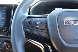 2025 Isuzu D-MAX X-RIDER