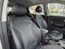 2014 Hyundai ix35 Highlander Series II AWD Pure White