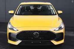 2025 MG MG5 Essence MY25 Royal Yellow