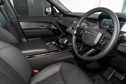 2025 Land Rover Range Rover Sport D250 Dynamic SE