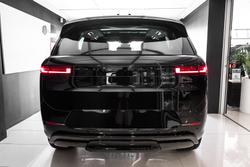 2025 Land Rover Range Rover Sport D250 Dynamic SE