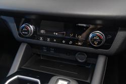 2025 Mitsubishi Outlander LS