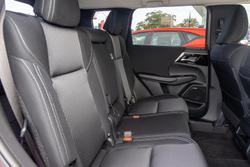 2025 Mitsubishi Outlander LS