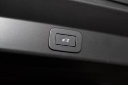 2025 Land Rover Range Rover Sport D250 Dynamic SE