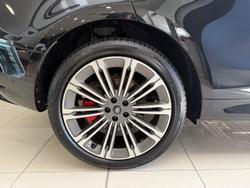 2025 Land Rover Range Rover Sport D250 Dynamic SE