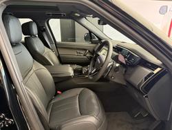 2025 Land Rover Range Rover Sport D250 Dynamic SE