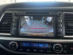 2014 Toyota Kluger Grande