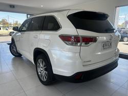 2014 Toyota Kluger Grande GSU55R AWD Crystal Pearl