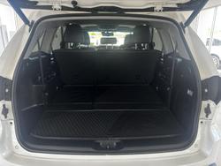 2014 Toyota Kluger Grande